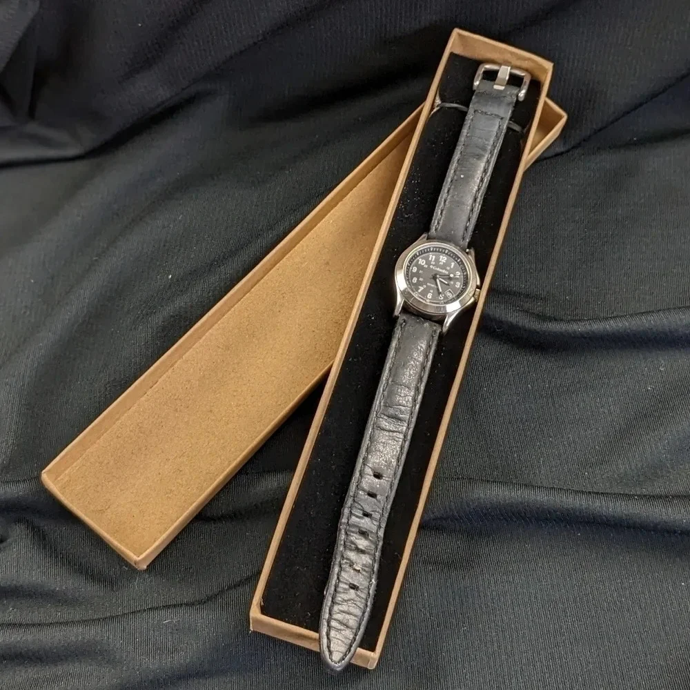 Vintage Columbia stainless steel 100m quartz watch, analog, 24hr, date, black